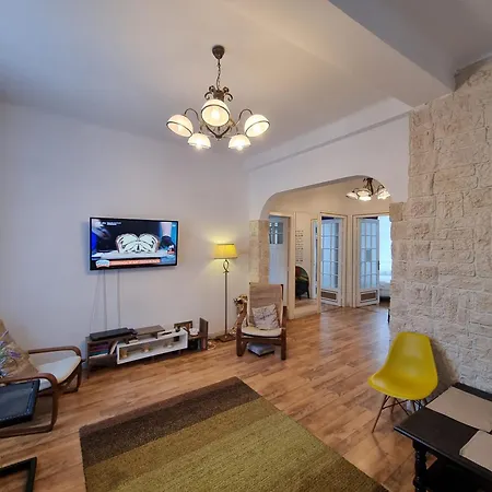 Boema- With Parking For Large Business Groups Vila *